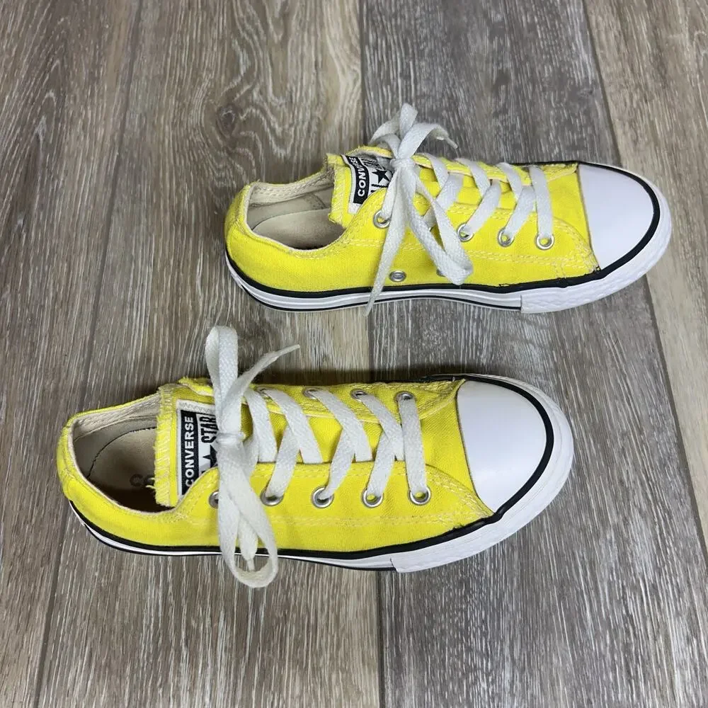 Converse previously owned